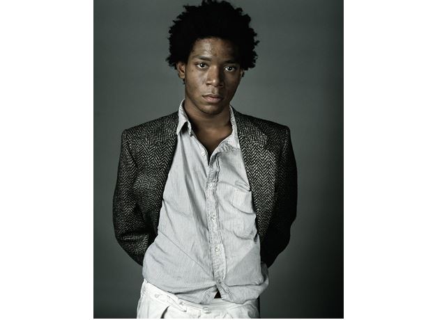 Jean-Michel Basquiat se ve svých dílech zabýval tématy rasismu, třídního a koloniálního násilí.