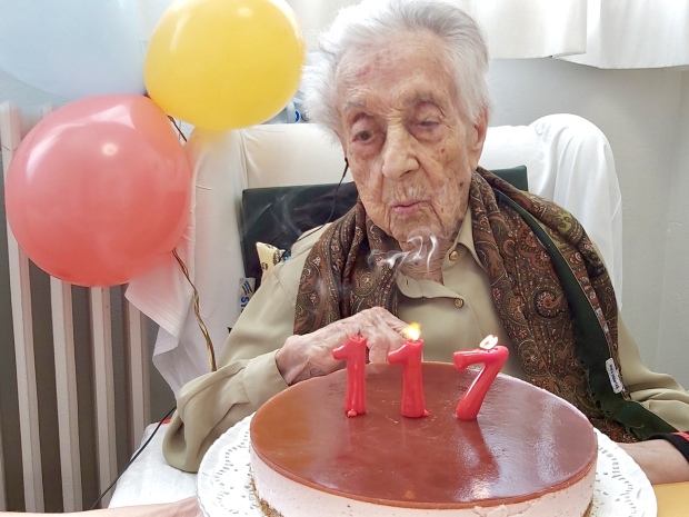 Maria Branyas Morerová jako nejstarší žena světa se dožila 117 let. Oficiální twitterový účet @MariaBranyas112