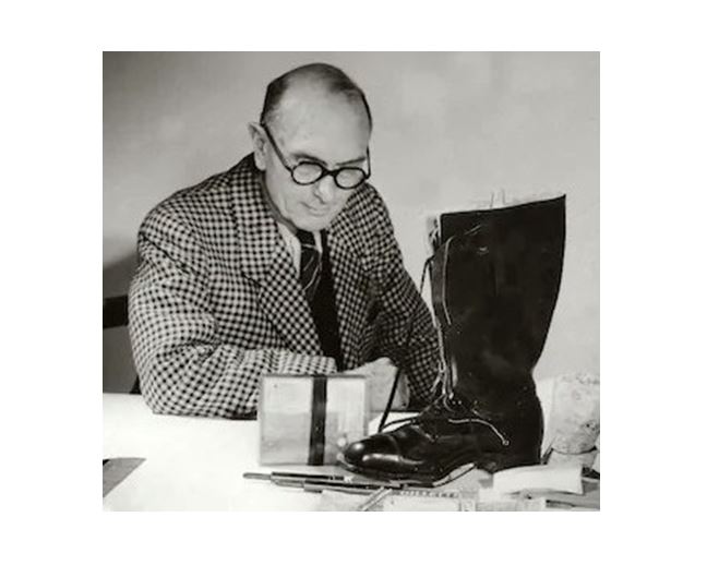 Christopher Hutton vymýšlelúnikové fígle.