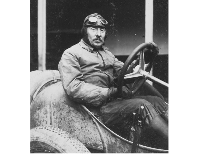 Camille Jenatzy dosáhl historického milníku.