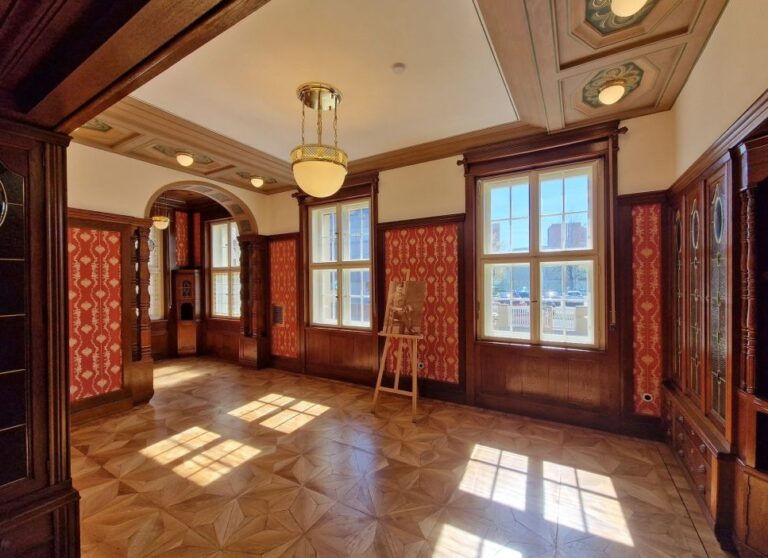 Vila mu sloužila i jako sídlo jeho firmy.