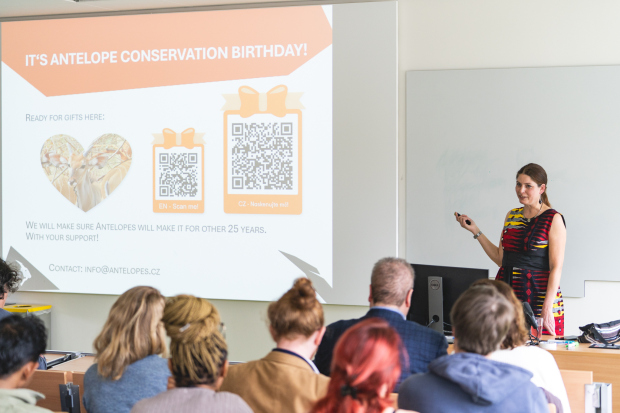 Čtvrt století práce českých vědců v Africe ukazuje, že i relativně malý tým může mít globální dopad.