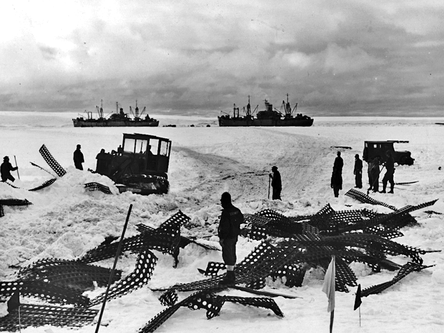 Bulldozer_clears_path_during_Operation_Highjump_c1947