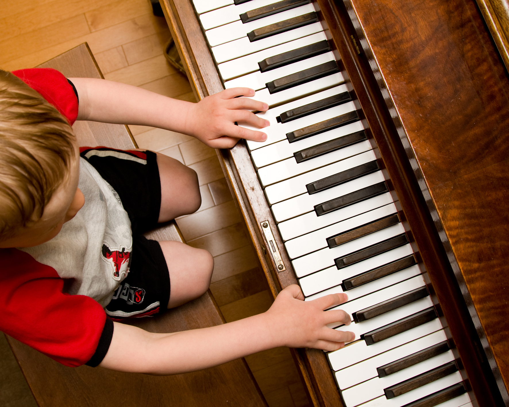 Klavír je základ pro všechny nástroje.