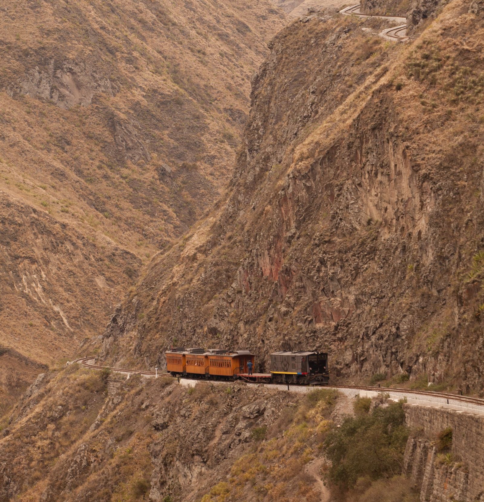 Na 12 km překoná Nariz del Diablo převýšení větší než 500 metrů.
