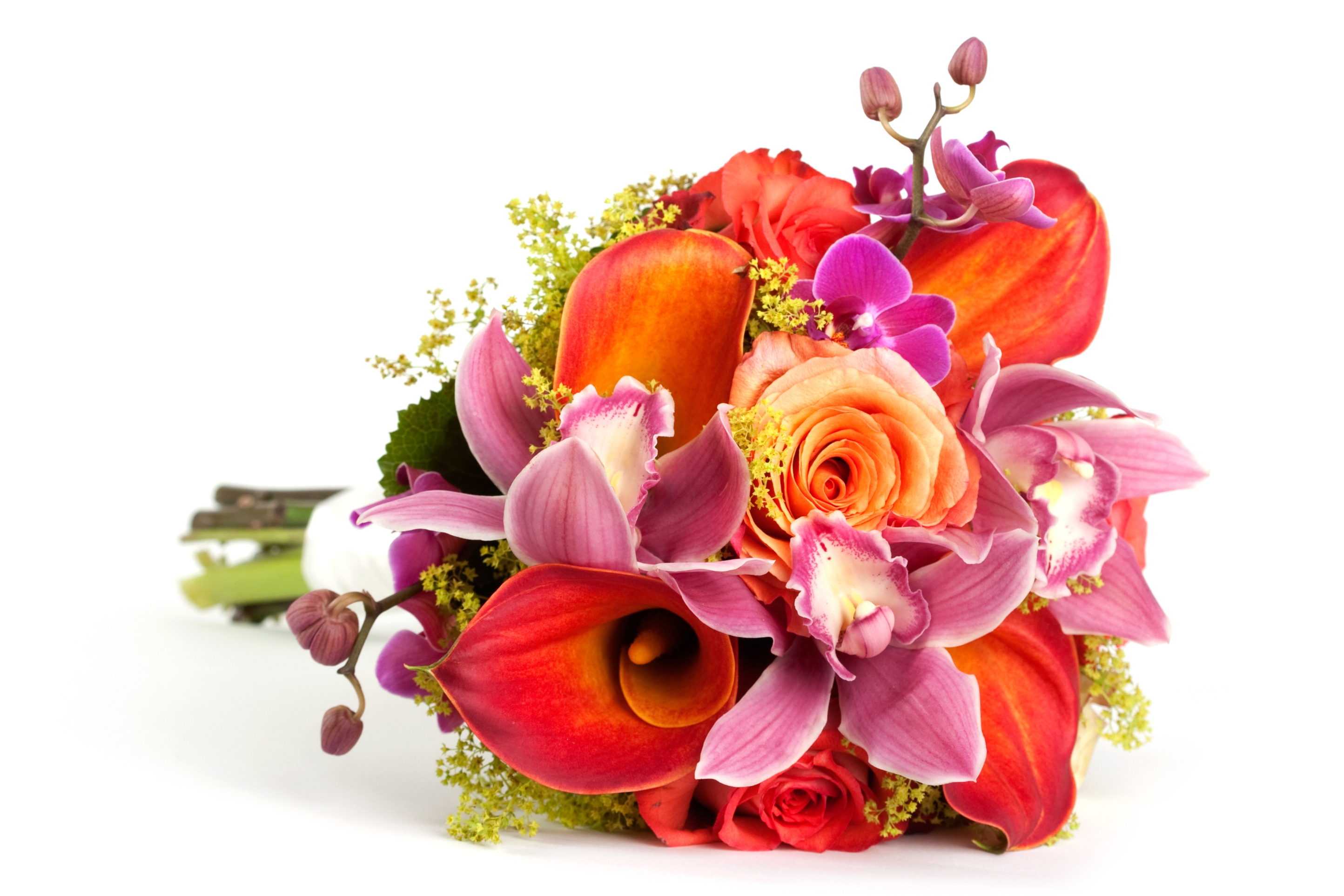 Svatba bez květin jako by nebyla. Kytice totiž tvoří jednu z hlavních ozdob nevěsty.