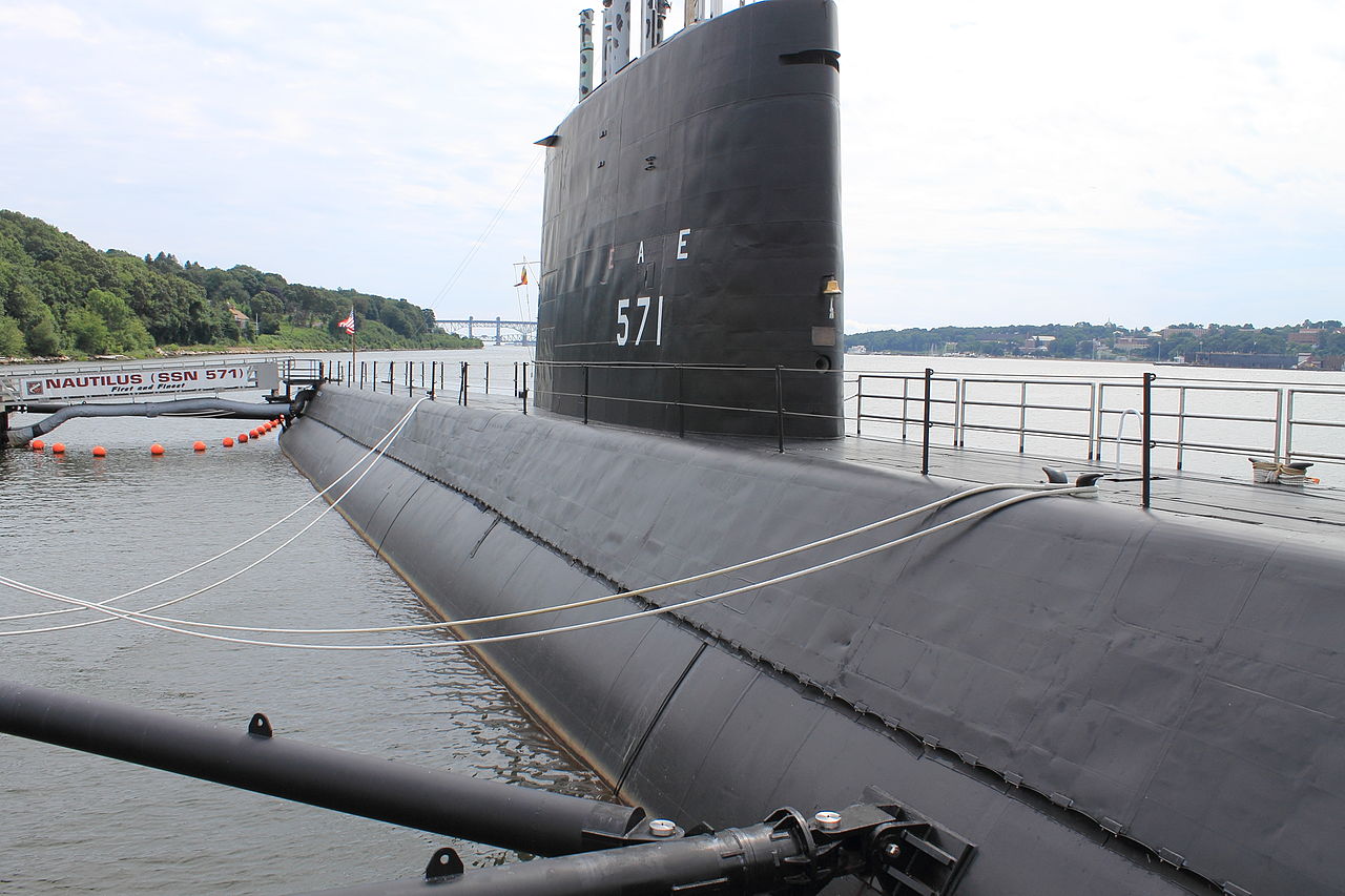 Projekt vznikl na počest prvního vyplutí ponorky třídy Nautilus.