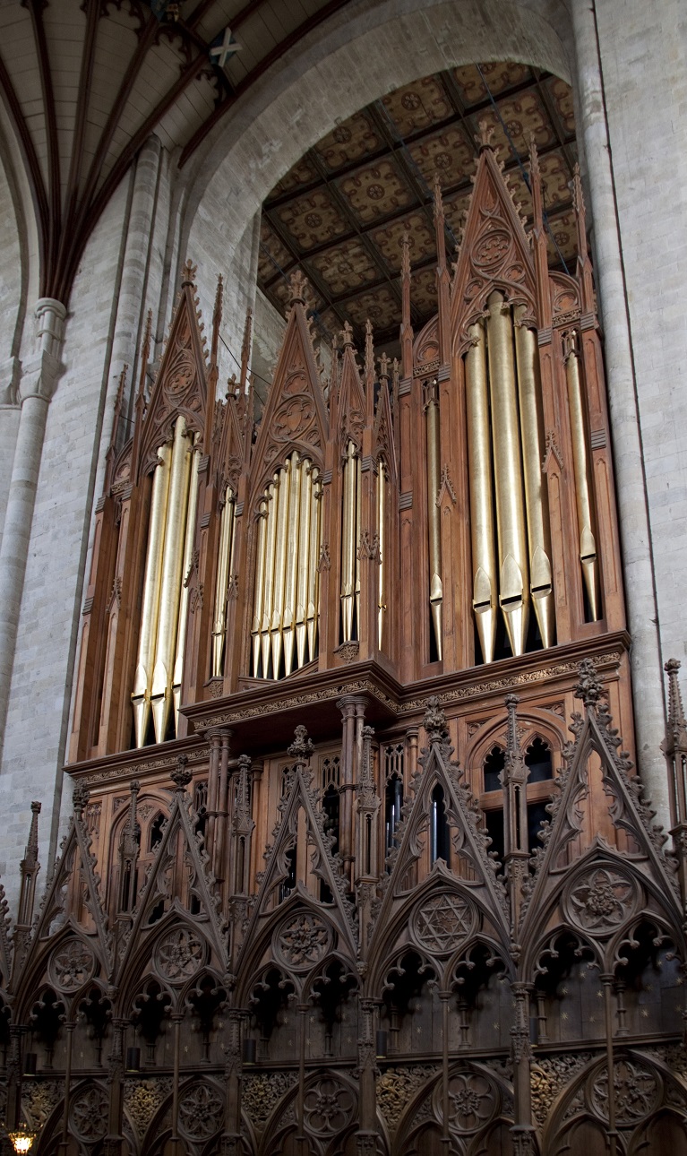 Mohutný hudební nástroj v katedrále ve Winchesteru je prý slyšet po celém městě.