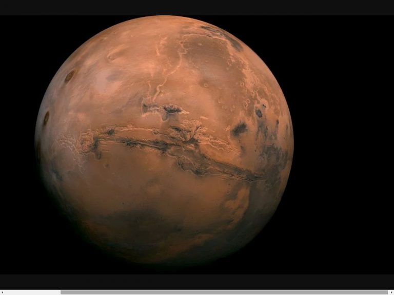 Vědci se snaží na Marsu najít příslušníky jiné civilizace už mnoho let. Došlo nyní k převratnému objevu?
