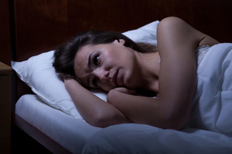 Způsobuje špatné spaní činnost někoho záhadného, kdo se nám nabourává do mozku?