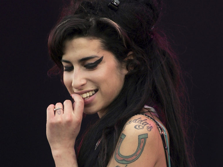 Amy Winehouse tři roky před svou smrtí vyjádřila obavy, že zemře ve věku 27 let. Což se stalo.