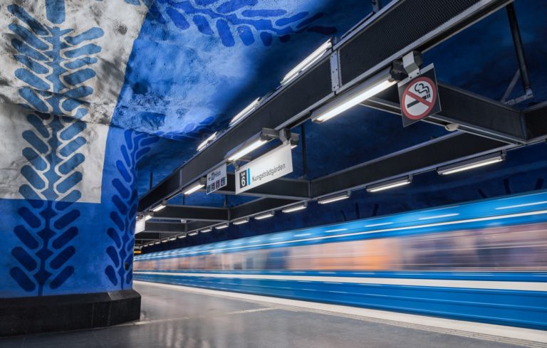 V jeden den v roce 2018 se ocitlo ve stanici metra T-centralen celkem 350 000 cestujících.