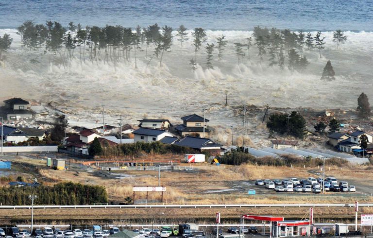 Kvůli únavě a stresu došlo ve Fukušimě k úmrtí tisíce obyvatel.
