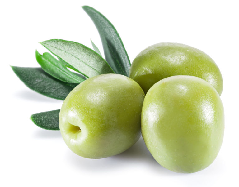 Zelené olivy jsou víc nahořklé a obsahují méně tuku.