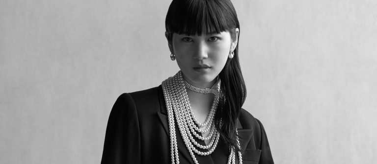 Japonská značka Mikimoto má v oblasti produkce perel a perlových šperků úctyhodnou tradici.