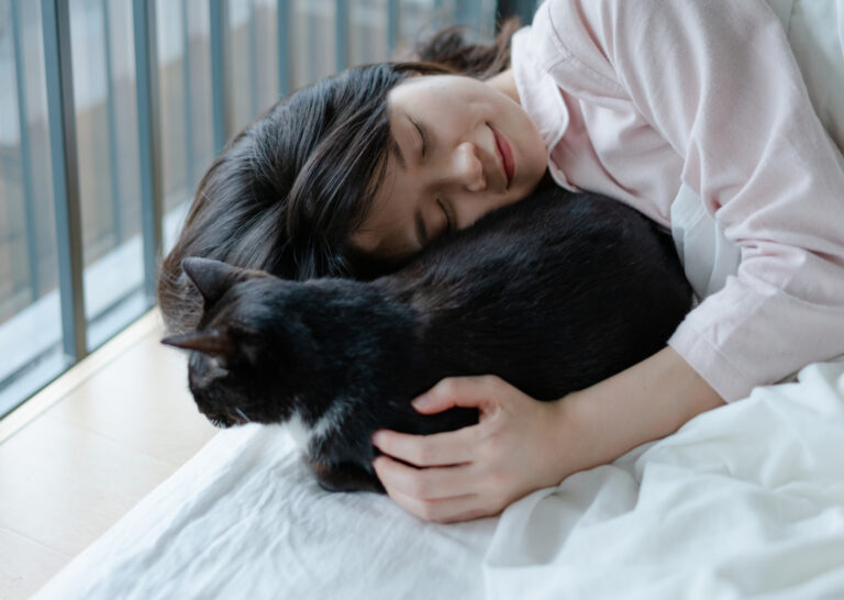 V Japonsku na černé kočky nedají dopustit. Jsou pro ně symbolem lásky a štěstí.