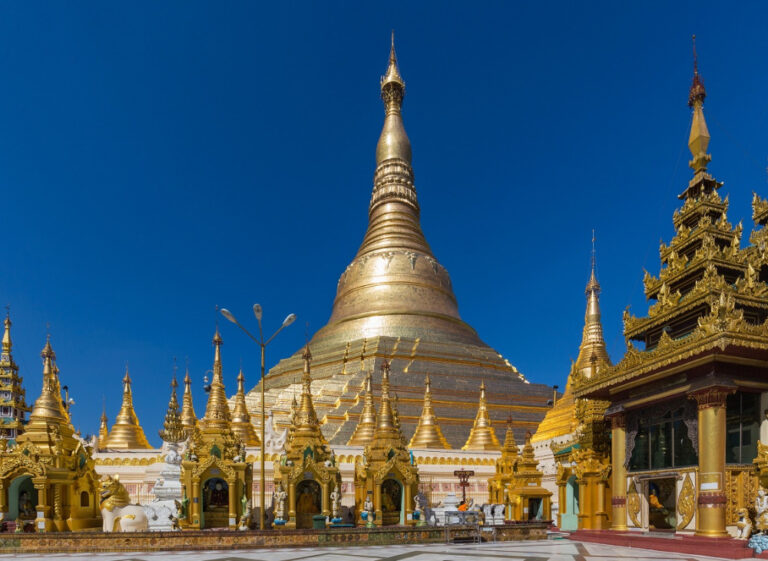 Pagoda v průběhu staletí vyroste až do výšky 99 metrů.