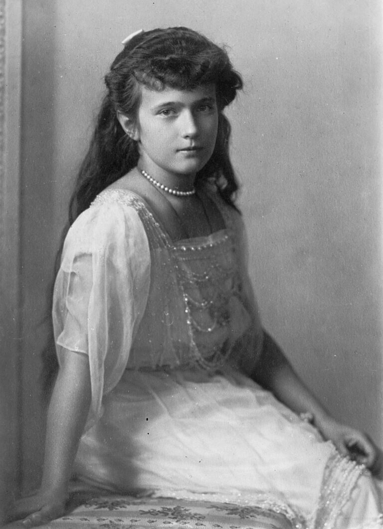 Anastázie byla krásná, laskavá a mladičká, přesto ji bolševici bez slitování zavraždili.