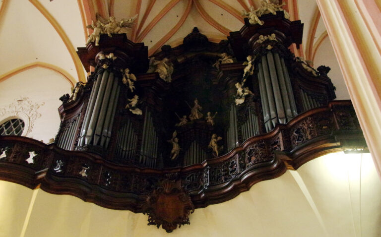 Varhany v kostele svatého Mořice vyrobil uznávaný mistr Michael Engler.