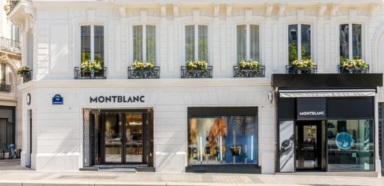Už tak ikonické lokalitě pařížského Champs-Elysées nyní dodal na lesku nový butik Montblanc.