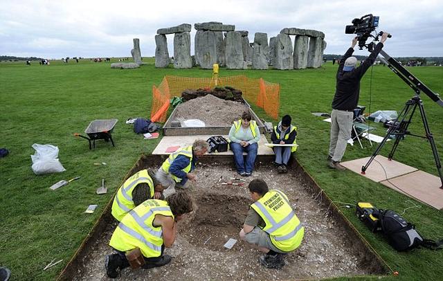 Na archeology u Stonehenge možná čeká ještě mnoho překvapení