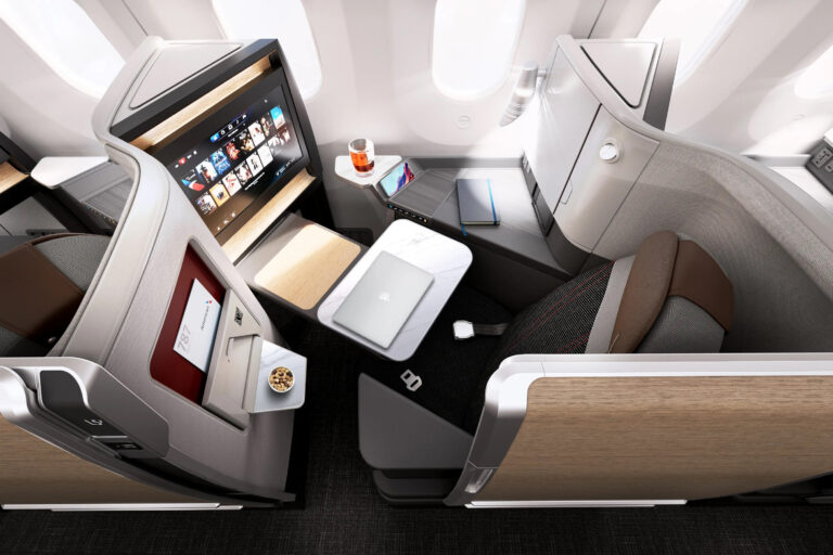 American Airlines představili koncept, který nahradí první třídu, jmenuje se Flagship Suite.