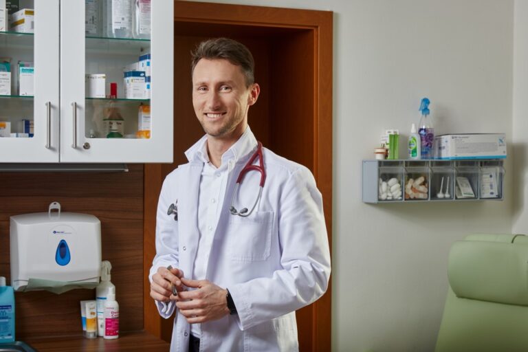Rodion Schwarz, praktický lékař pro dospělé, terapeut celostní medicíny