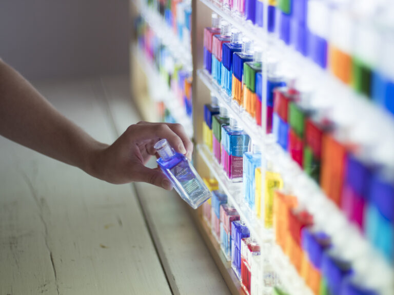Je vůbec možné, aby léčba s pomocí barevných lahviček skutečně zabrala?
