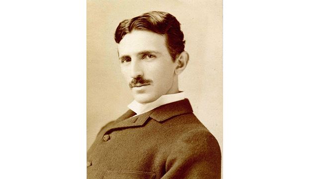 Neznámé signály z kosmu měl zachytit už Nikola Tesla.