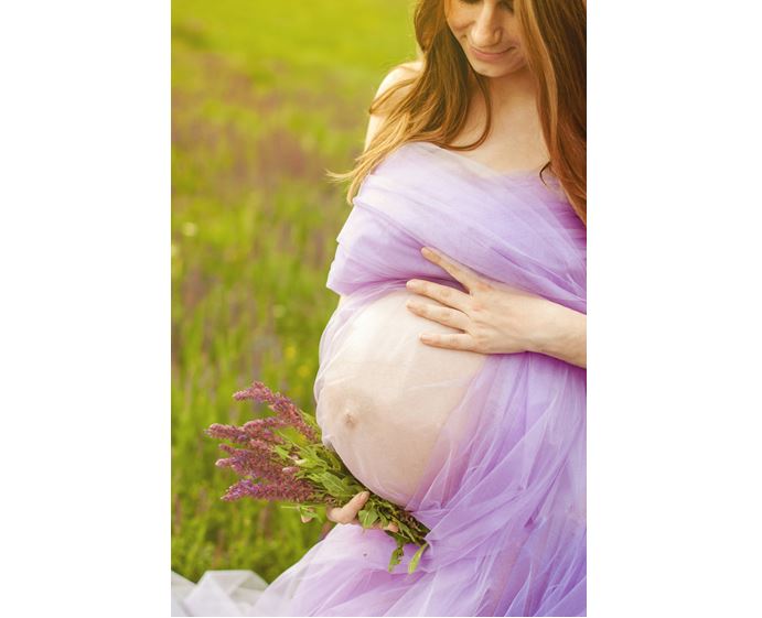 V některých kulturách je těhotná žena považována za posvátnou. FOTO: Unsplash