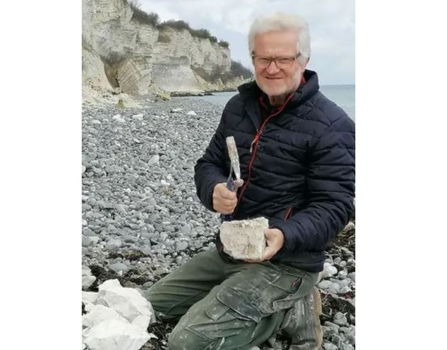 Peter Bennicke, který učinil objev, se popisuje jako „nadšenec do fosilií“.Foto: Lila Bennicke