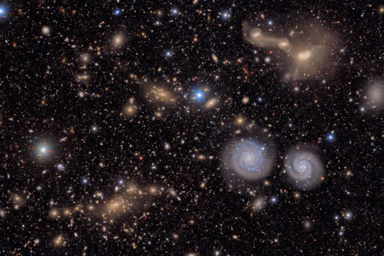Malý výřez z celkového pohledu observatoře Vera C. Rubinové na kupu galaxií v Panně (Virgo)Foto: NSF-DOE Vera C. Rubin Observatory