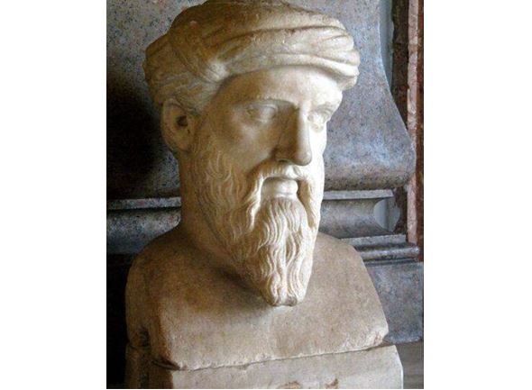 Už Pythagoras mandragoru nazval anthropomorfon.