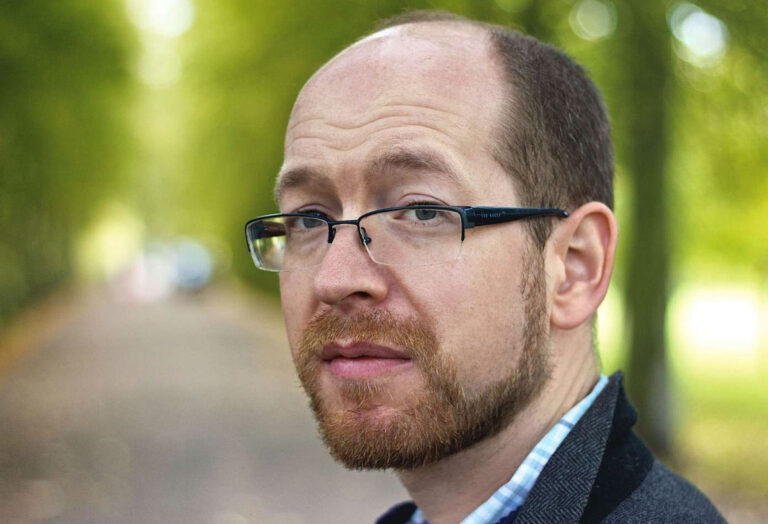 Připravuje Andrew Davison astronauty na nevyhnutelné?