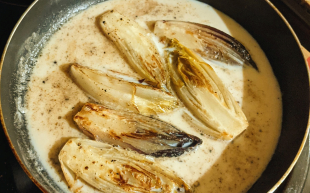 Můžete ji udělat se smetanovou omáčkou.