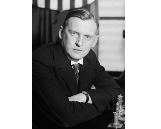 Aljechin čelil i obvinění ze špionáže.