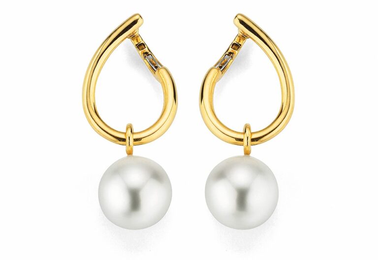 Šperky Yany Nesper nejsou určeny k odpočinku v trezoru, ale k tomu, aby byly součástí každodenního života.