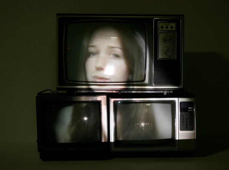 Poltergeist, nebo tajuplná schopnost? Jev dosud nemá vysvětlení.