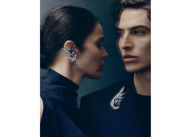 Kolekce Chaumet Envol se skládá z devíti unikátních kusů, které svým stylem přímo vyzývají k pohledu vzhůru k azurové obloze.