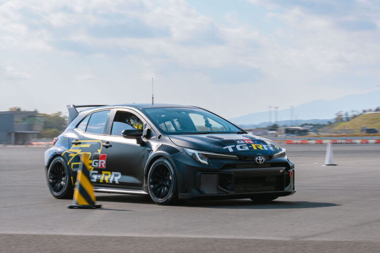 Kompaktnější konstrukce čerpadla kapalného vodíku umožnila zvětšit nádrž až na 300 litrů. Testovaná technologie by tak mohla v budoucnu prodloužit dojezd vodíkových vozů.