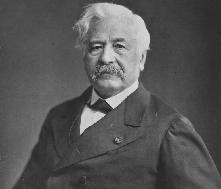 Ferdinand de Lesseps na to chce jít postaru, tentokrát se přepočítá.