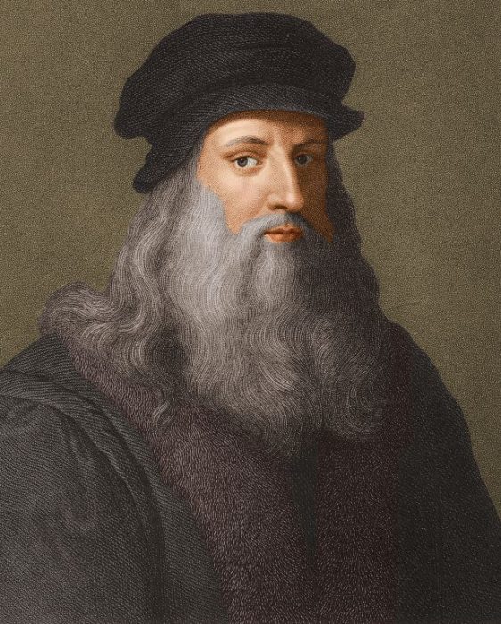 Leonardo da Vinci je myšlenkami antického architekta nadšen. Rád si listuje v jeho díle De Architectura.